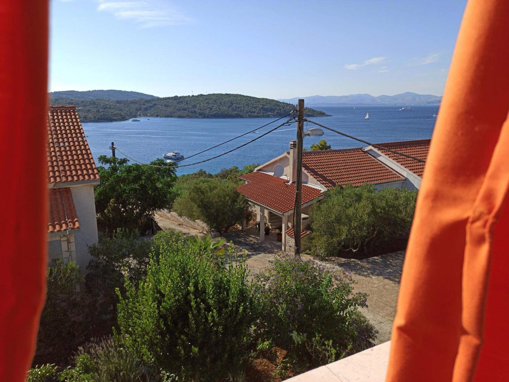 Apartments Solta Necujam Luaran gambar