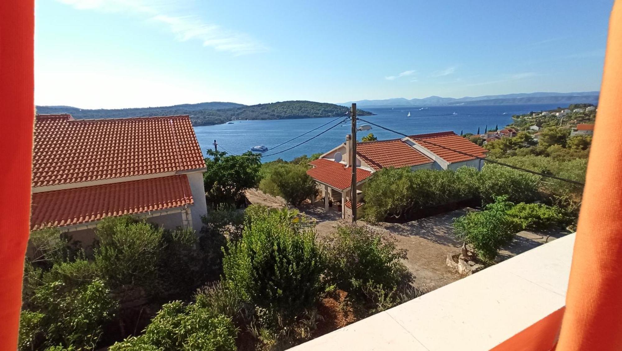 Apartments Solta Necujam Luaran gambar